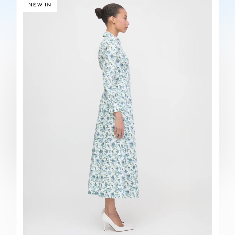 Hill House Home The Alandra Dress in English Daisy Blue White
Size Large - Picture 6 of 9